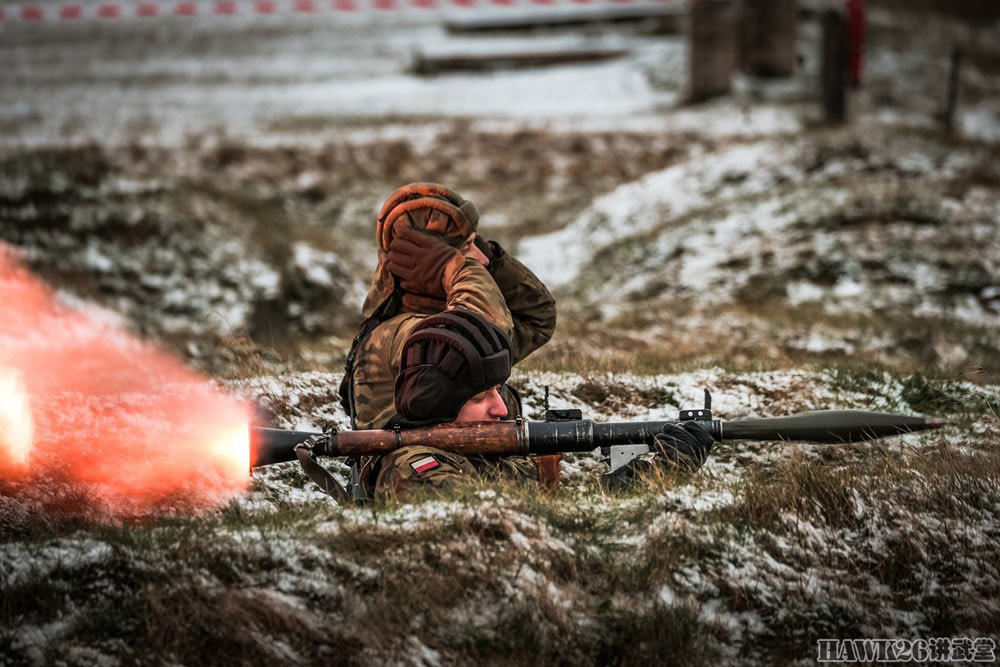 波兰代表队成功晋级射击决赛