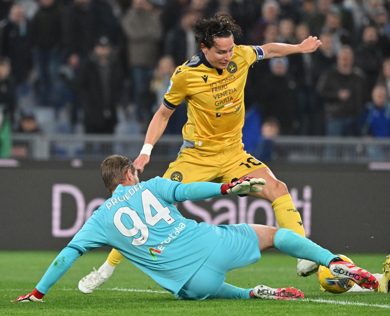 熊猫体育全站APP下载-乌迪内斯客场0-3败给拉齐奥