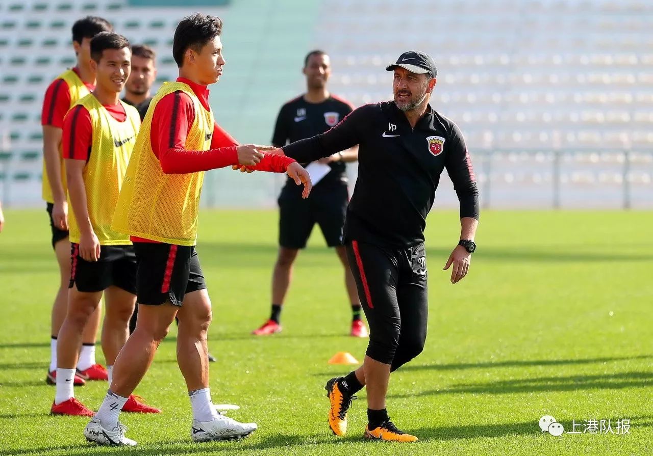 熊猫体育互动-雅布兰队长表现出色，成为球队攻守核心